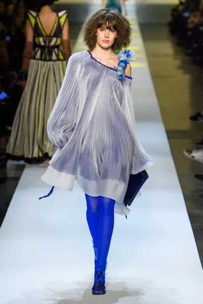 Look 39
